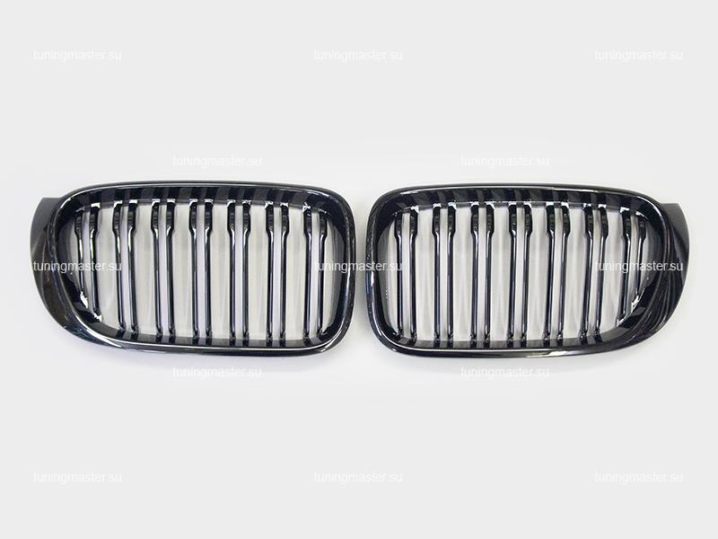 Решетка радиатора BMW X4 (F26) Решетка радиатора BMW X4 (F26)